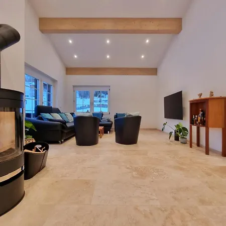 Zum Lerch Penthouse Apartment *