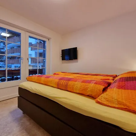Zum Lerch Penthouse Apartment Saas-Fee