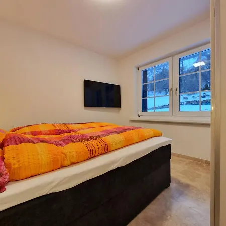 Zum Lerch Penthouse Apartment Saas-Fee