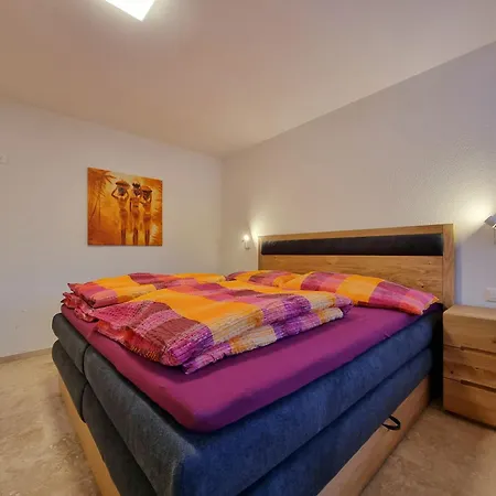 Zum Lerch Penthouse Lägenhet *